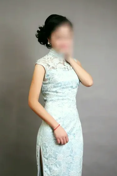 Alma, 28
