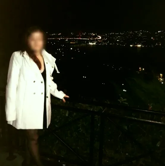 Amanda, 32