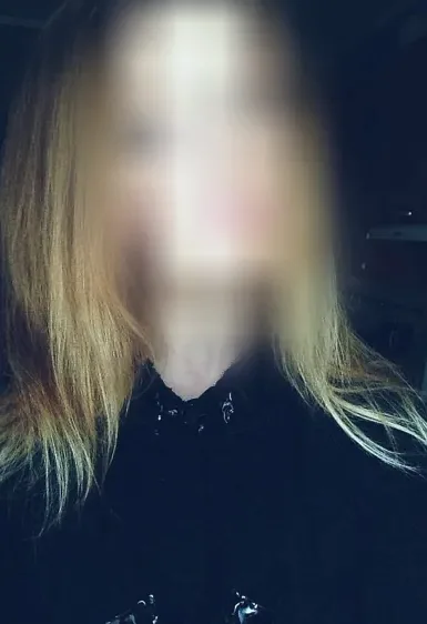 Clara, 28