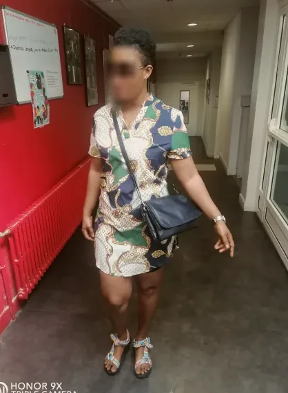 Emina, 32