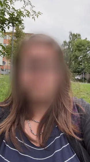 Katja, 27