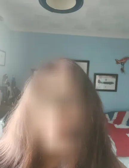 Mathilde, 24