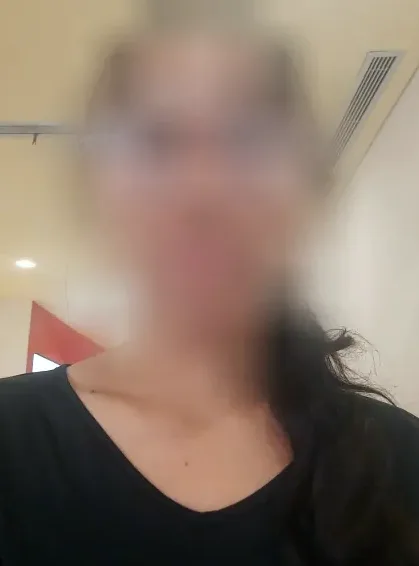 Rosa, 39