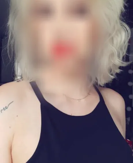 Sara, 37