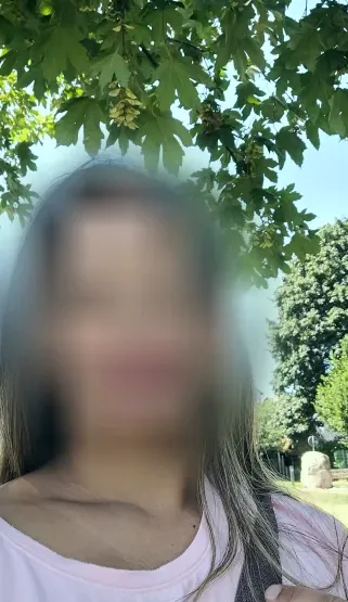Signe, 39