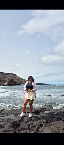 Tina, 36