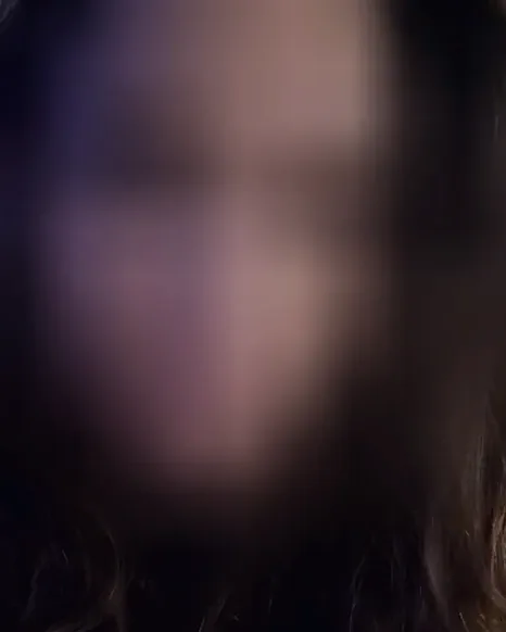 Yasmin, 30